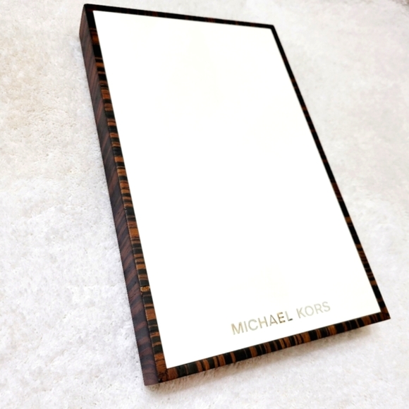 Michael kors display tray - Picture 2 of 5